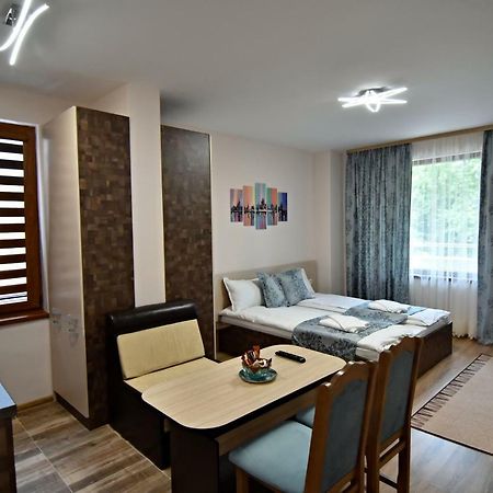 Madini Apartment เวลินกราด ภายนอก รูปภาพ
