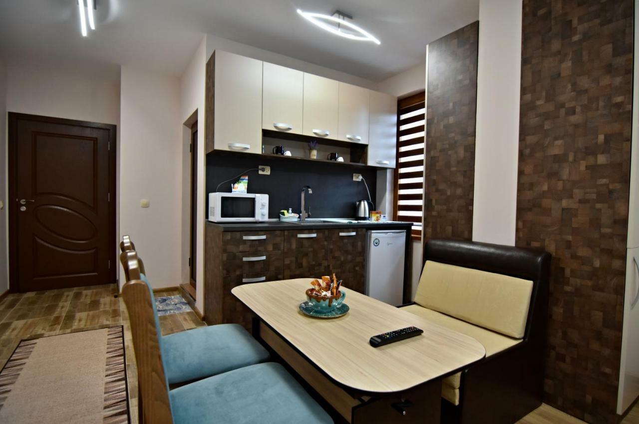 Madini Apartment เวลินกราด ภายนอก รูปภาพ
