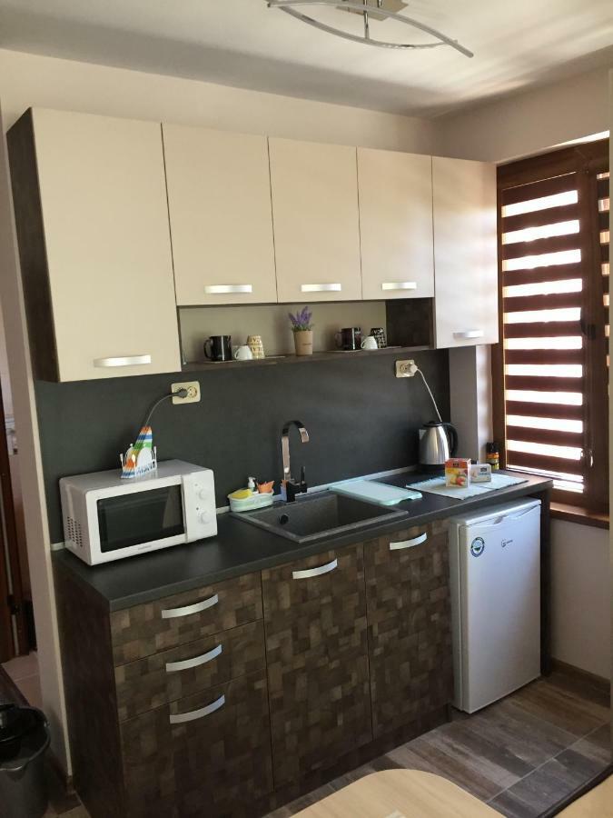 Madini Apartment เวลินกราด ภายนอก รูปภาพ