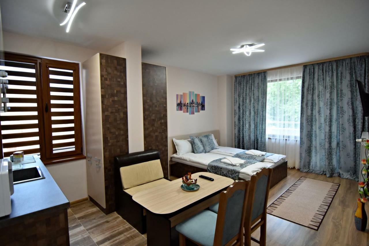 Madini Apartment เวลินกราด ภายนอก รูปภาพ