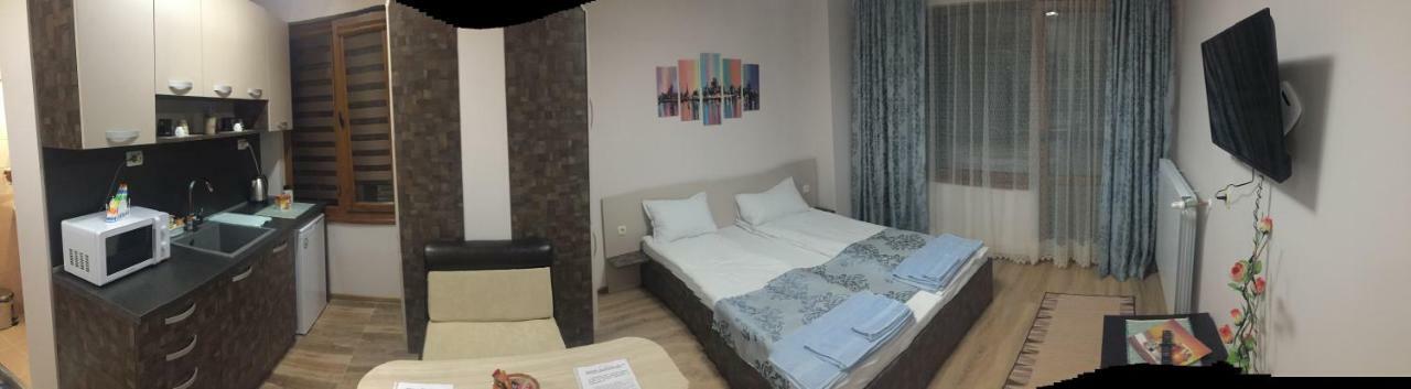 Madini Apartment เวลินกราด ภายนอก รูปภาพ
